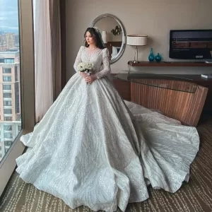 Customzied luxurious Ball Gown Wedding Dresses Bling Lace Sequined O Neck Casamento Muslim Bridal Gowns Vestidos De Novia